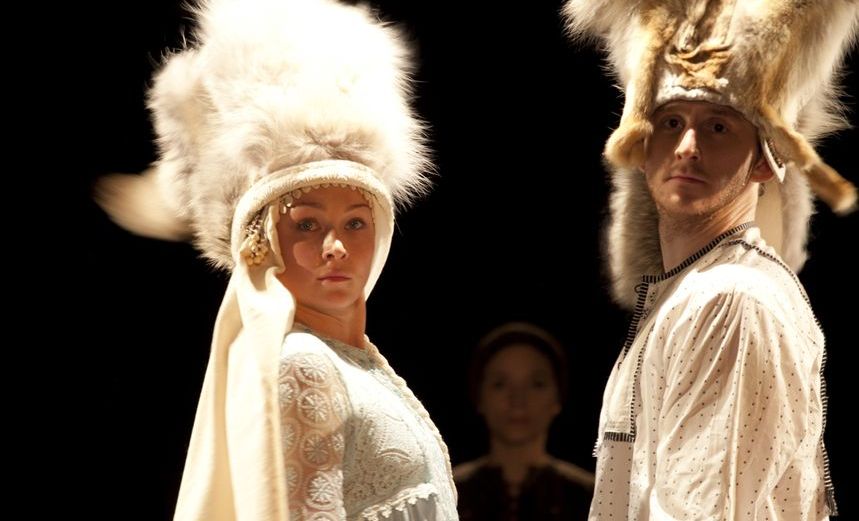 Материнское поле