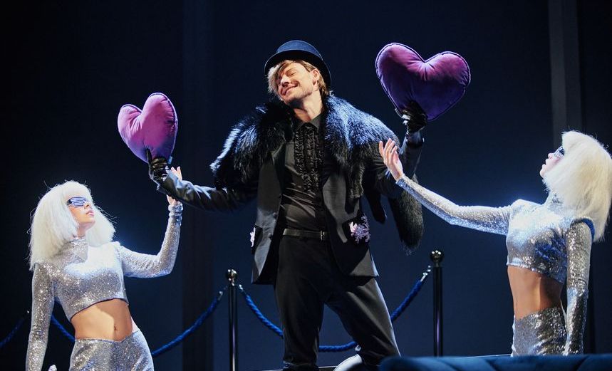 Красавец мужчина